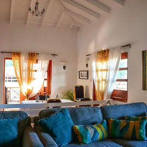 Hotel The Milligan, Kingstown