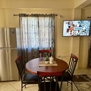 Apartment Castle Berry, Kingstown