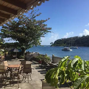 Hotel Paradise, Kingstown